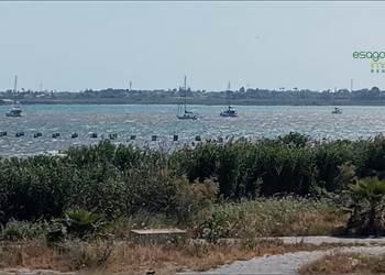 Intero stabile con terrazzo vista mare in Ortigia