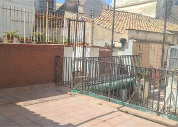 Grande appartamento zona prestigiosa con terrazzo