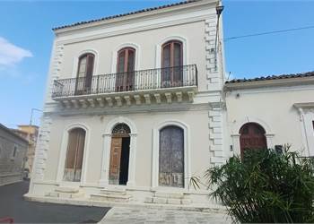 Antico palazzino